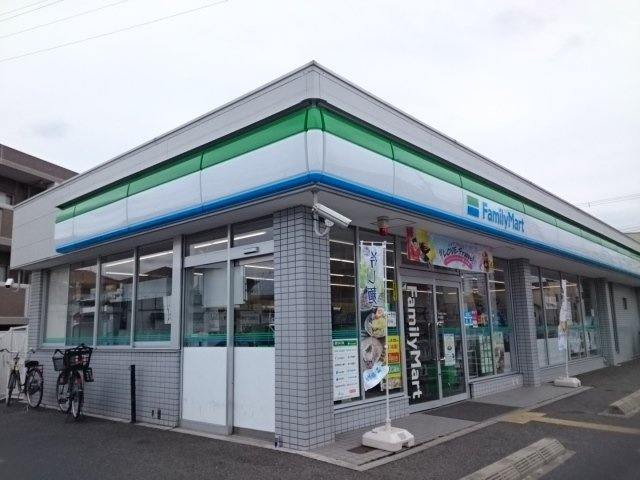 アダジオの周辺|ファミリーマート様まで670m