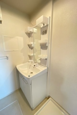 オリエンス弐番館の洗面所