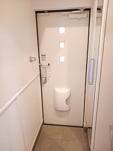 サンヴェルデの玄関