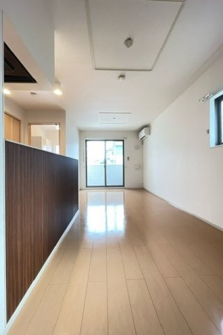 プリムラⅡの居間・リビング