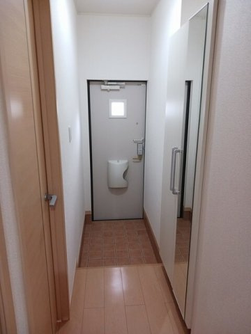 ナリッシュの玄関