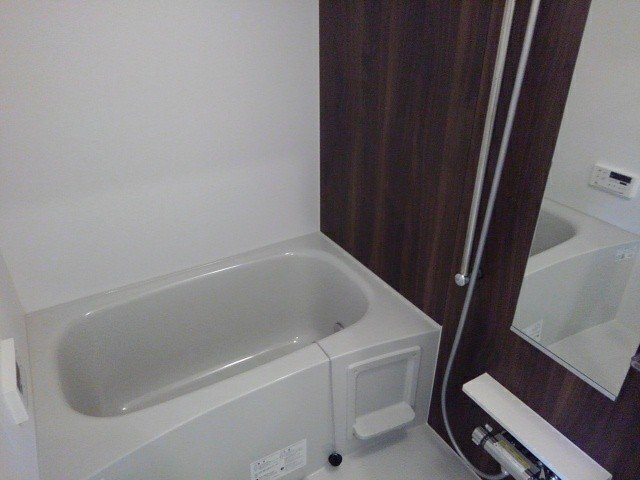 ピアッツァ　梶山の浴室