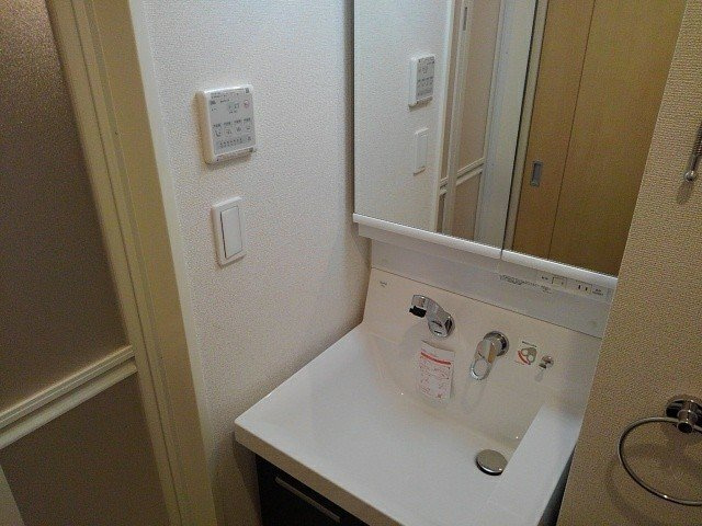 ピアッツァ　梶山の洗面所