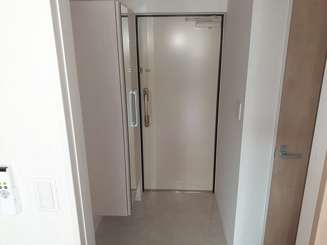 ラ　メッゾの玄関
