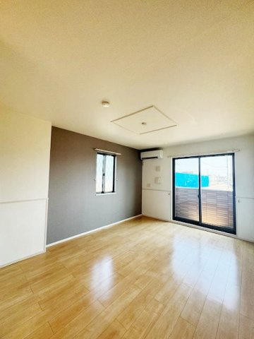 シャルールのその他