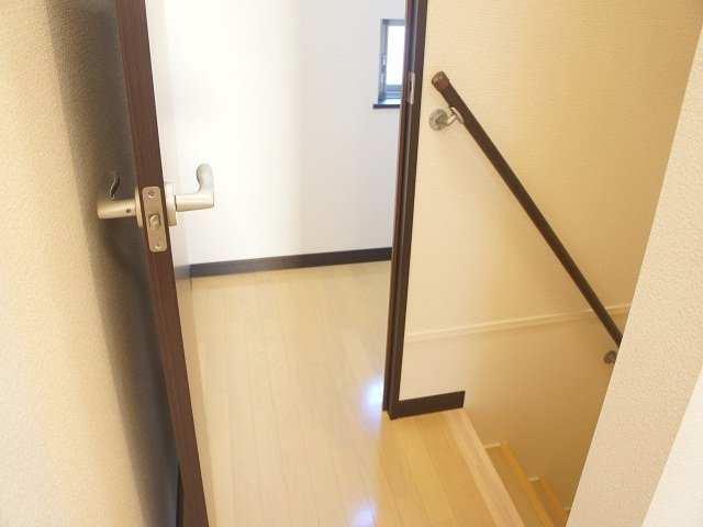 レオネクスト深田のその他