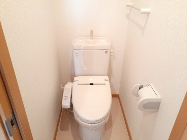 アルカンシエル・コロレ　Ｂのトイレ