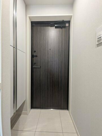 ケリア中板橋の玄関