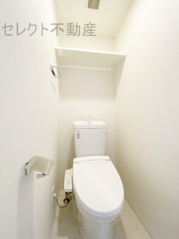 ディアレイシャス名古屋太閤通のトイレ