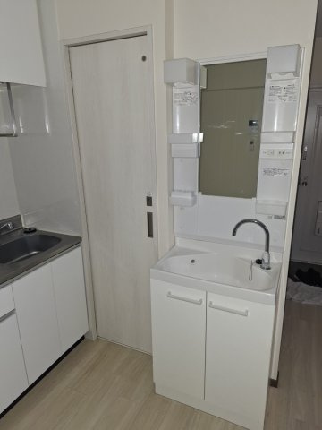 北区中里３丁目の賃貸マンション