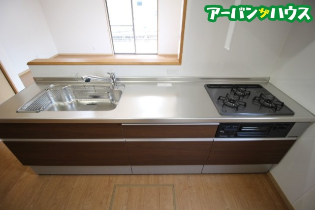 グランルーチェ欅Ｂ棟のキッチン