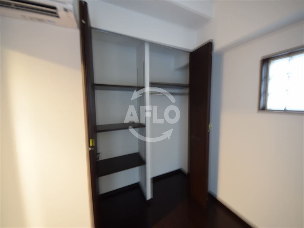 S-RESIDENCE淀屋橋の収納|S-RESIDENCE淀屋橋　クロゼット