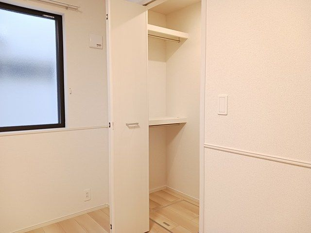 クレメント高岡Ｂの収納