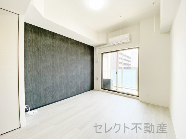 ディアレイシャス名古屋太閤通の居間・リビング