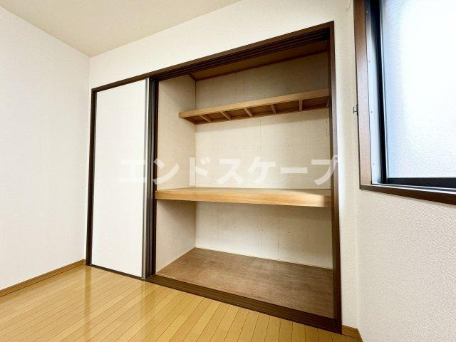 ラ・フランスDの収納|高崎、前橋エリアのお部屋探しはエンドスケープまで！お客様の理想お聞かせ下さい♪