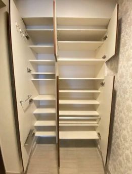 足立区足立４丁目の賃貸マンション