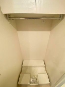 足立区足立４丁目の賃貸マンション