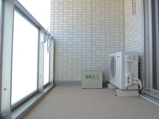 Y's squareのバルコニー