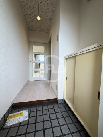 日宝ライフ放出西の玄関|日宝ライフ放出　玄関