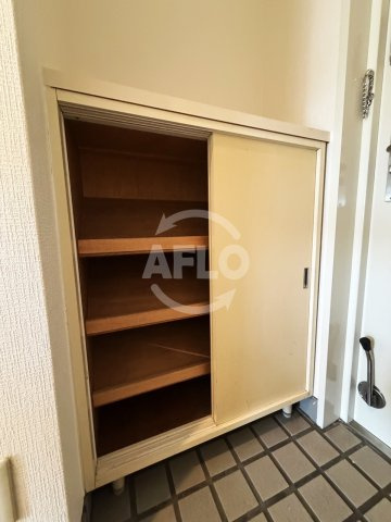 日宝ライフ放出西の収納|日宝ライフ放出　シューズボックス