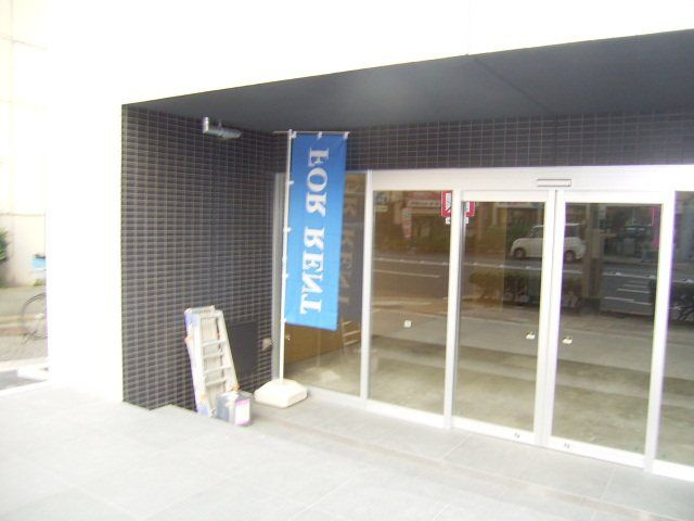 ZOOM横浜SQUAREのエントランス