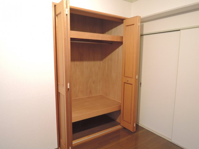 フェリーチェ古曽部の収納