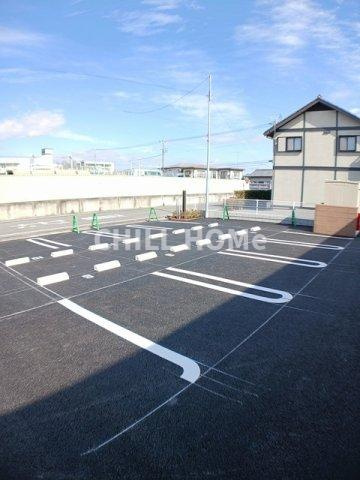 ノース・Ｒの駐車場|当社、チルホームのHPもご覧ください(^^)/物件情報多数♪