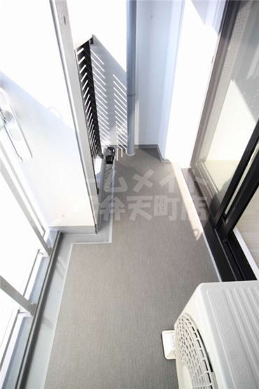 【バルコニー】 | S-RESIDENCE大阪九条North | バルコニー付きです