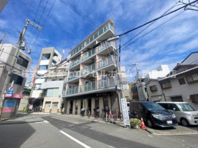 メゾンラフォーレの外観