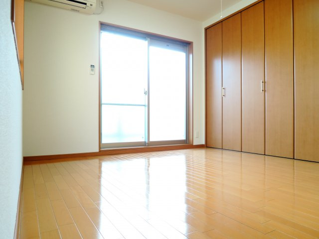 TIAハイム上本町の内装
