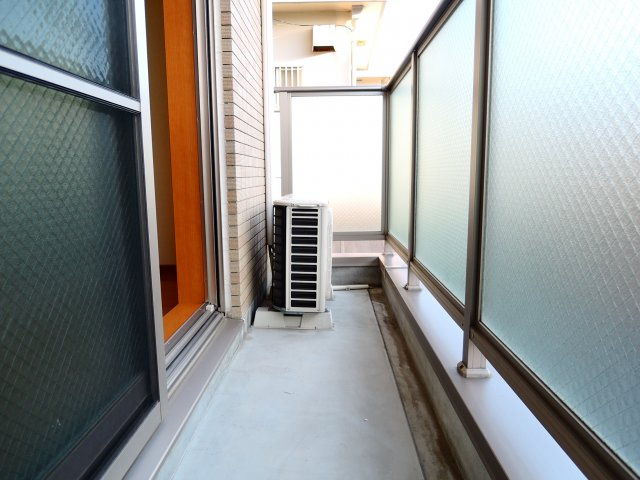 TIAハイム上本町のバルコニー