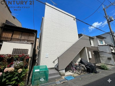 敷地内に居住者専用のごみ置き場あります