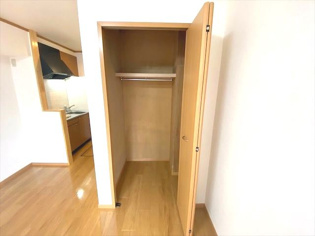 エクレール古結３の収納