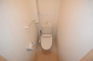 ウォシュレット付きのトイレです！