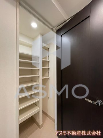 【玄関】 | カスタリア上町台