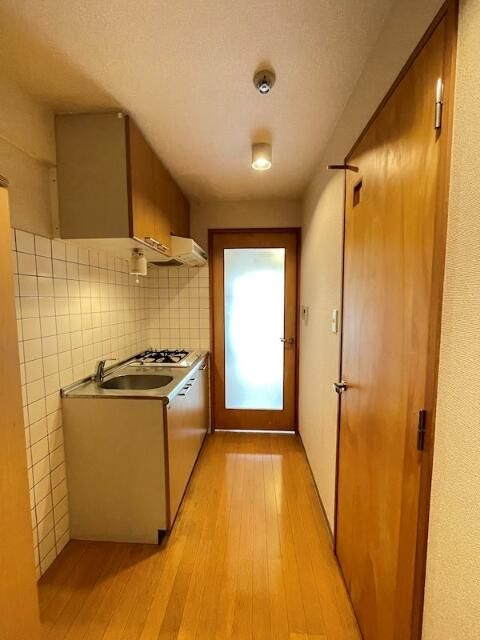 ドミール妙典の玄関