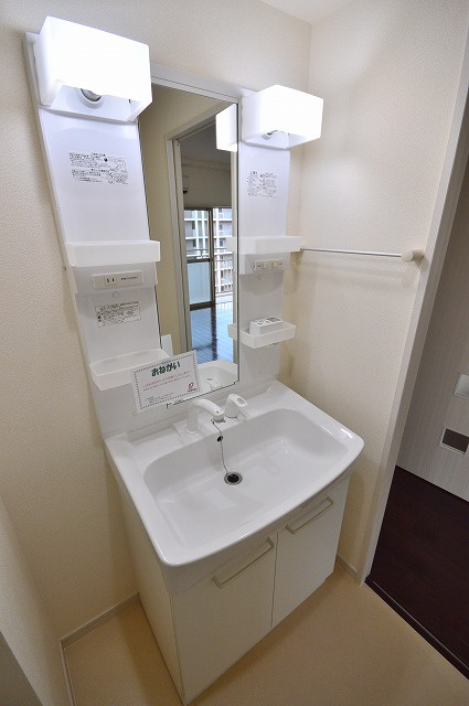 スカイシャトレ空港南の洗面所|シンプルで使いやすい洗面台です！