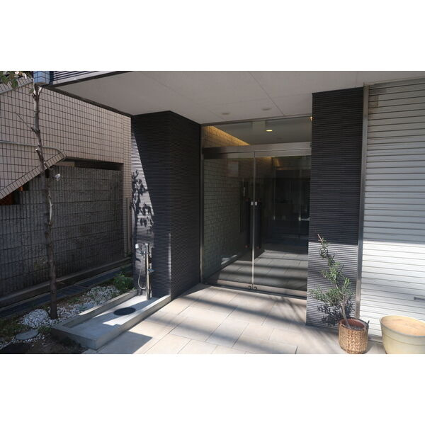 ヴァンベール大川のエントランス