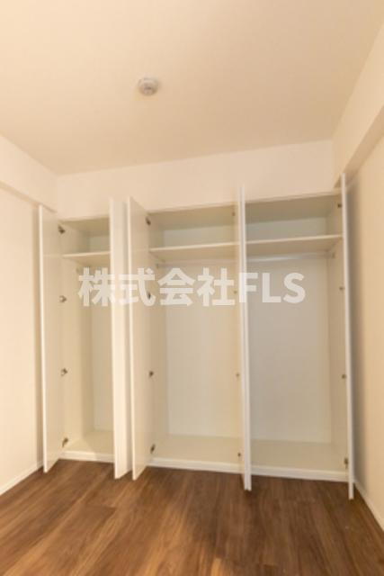 港区赤坂７丁目の賃貸マンションの収納