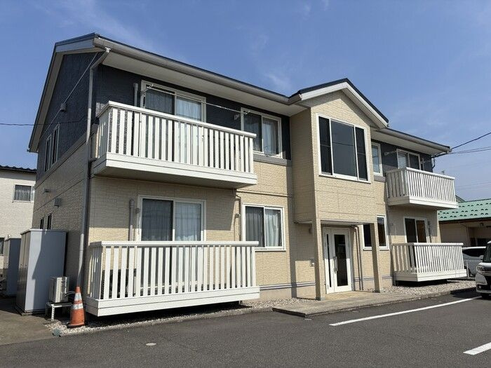 ラヴィアンローズ　A棟の外観