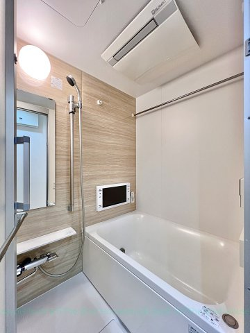 RESIDENCE丸の内七間町の浴室