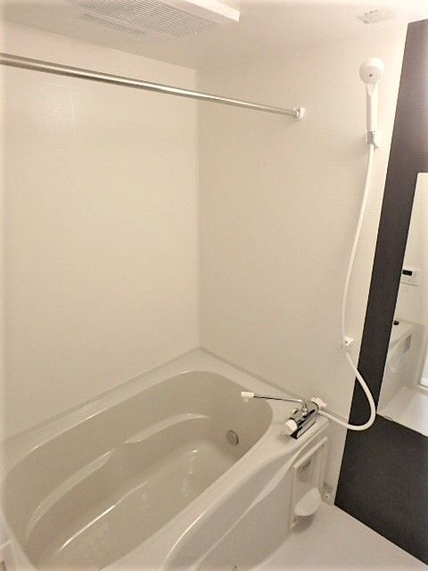 レオ伍拾八番館の浴室