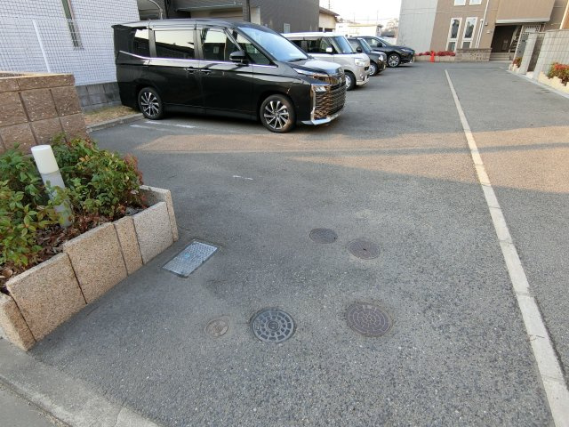 【駐車場】 | モンド・リヴェール1棟