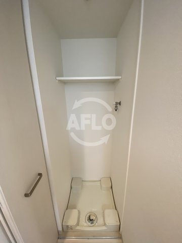 プレミアムコート天神橋エイトのその他|プレミアムコート天神橋エイト　洗濯機置き場