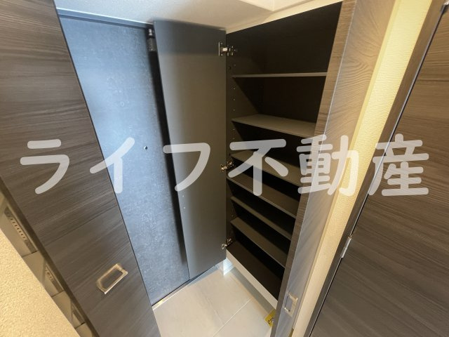 ファーストフィオーレ大阪城イーストの収納|大きなものも収納できそうです
