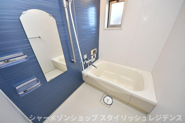 シャーメゾン蜷田の浴室