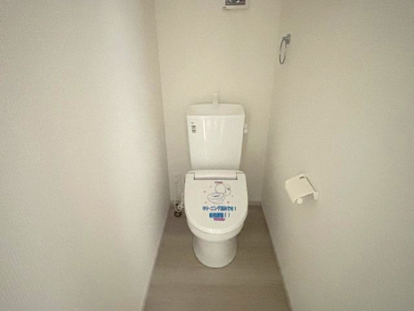 府中町瀬戸ハイム4丁目のトイレ|2階にもトイレを設置。夜間や忙しい朝も混み合わず、家族みんなが快適です。
