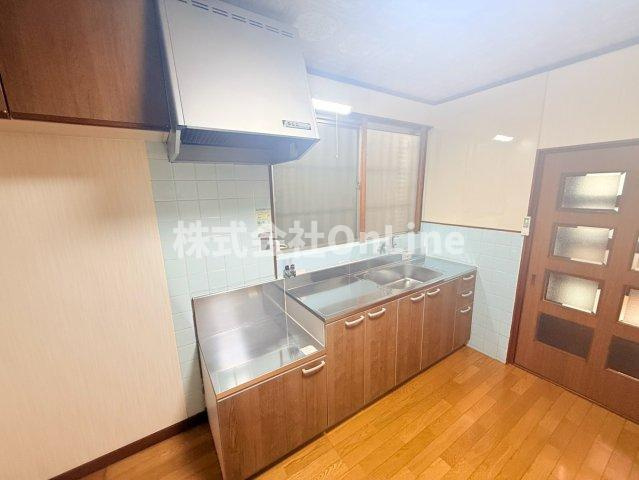 南本町6丁目戸建の内装