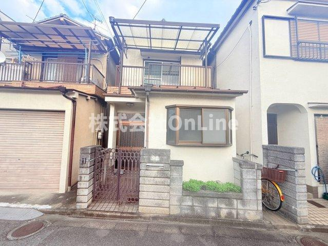 南本町6丁目戸建のエントランス