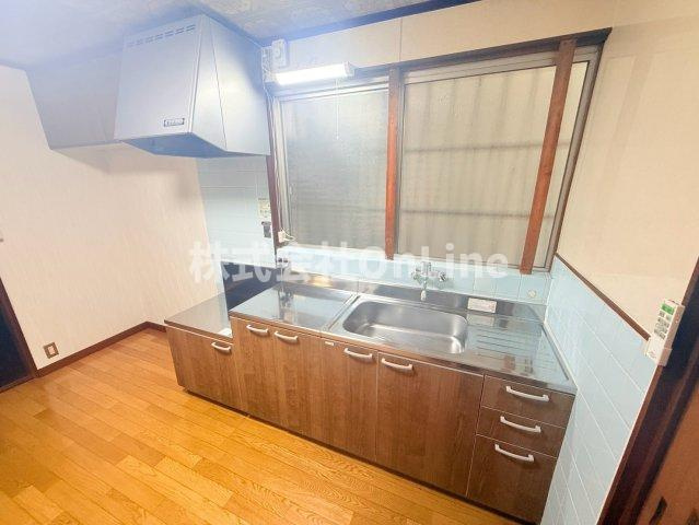南本町6丁目戸建のキッチン